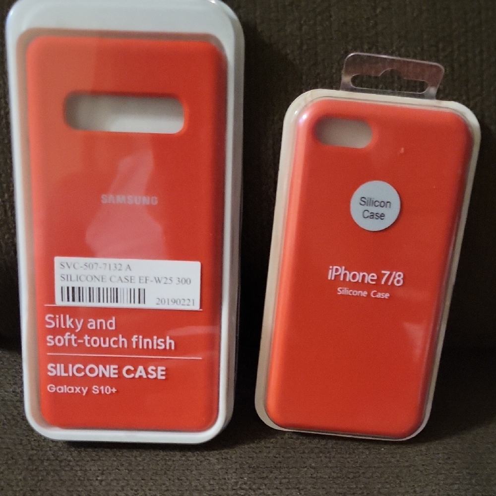 Samsung Galaxy S10+ Vibrant Silicone Cover